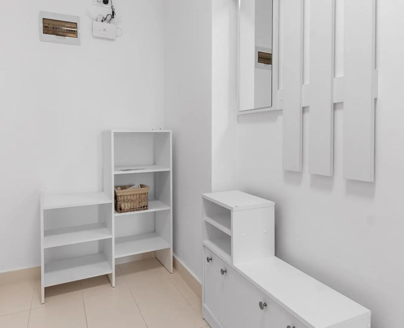 Noussa Apartment High Class With Private Parking Bucharest