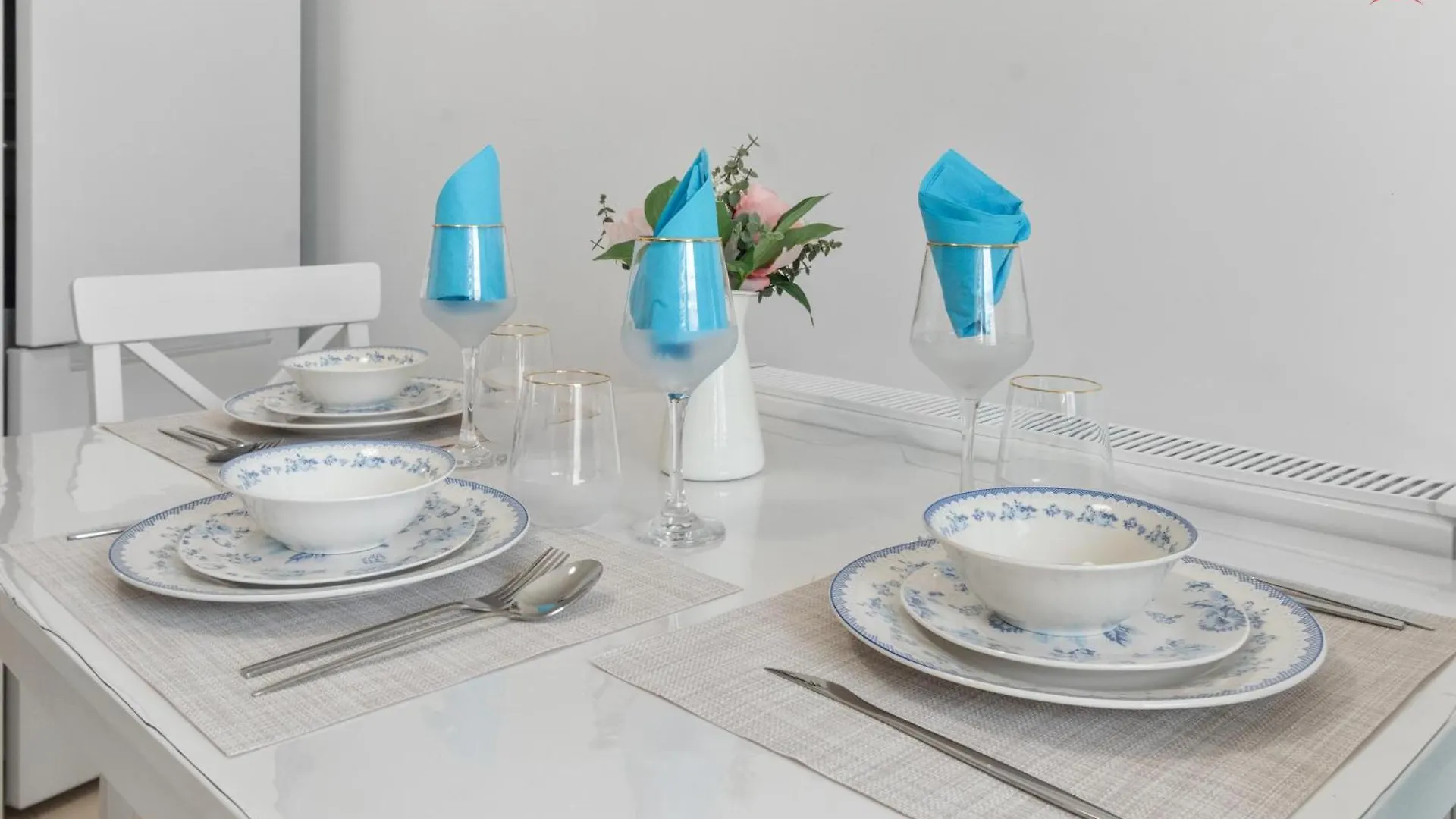 Noussa Apartment High Class With Private Parking Bucharest